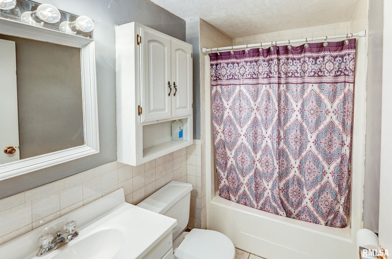608 CYPRESS Lane, Sparta, Illinois 62286, 3 Bedrooms Bedrooms, 0 ,1 BathroomBathrooms,Residential,For Sale,CYPRESS,0,RMAEB458445