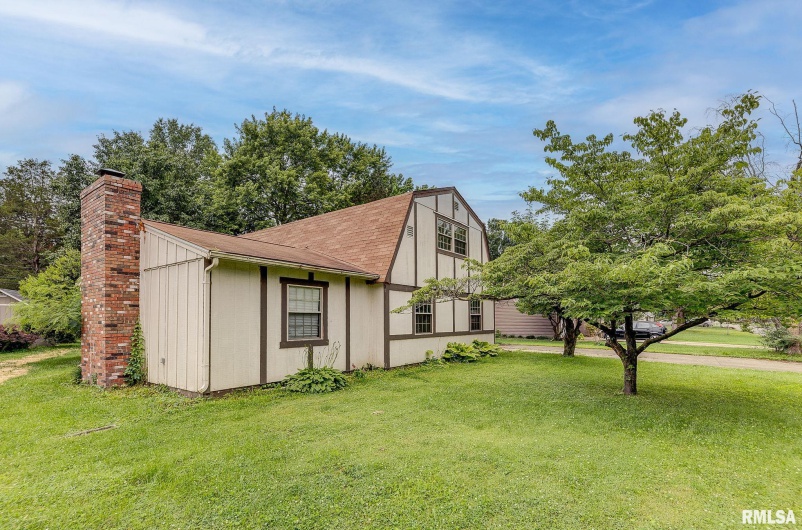 608 CYPRESS Lane, Sparta, Illinois 62286, 3 Bedrooms Bedrooms, 0 ,1 BathroomBathrooms,Residential,For Sale,CYPRESS,0,RMAEB458445