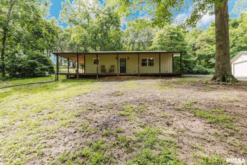 880 State Route 166, Creal Springs, Illinois 62922, 2 Bedrooms Bedrooms, 0 ,1 BathroomBathrooms,Residential,For Sale,State Route 166,0,RMAEB458449