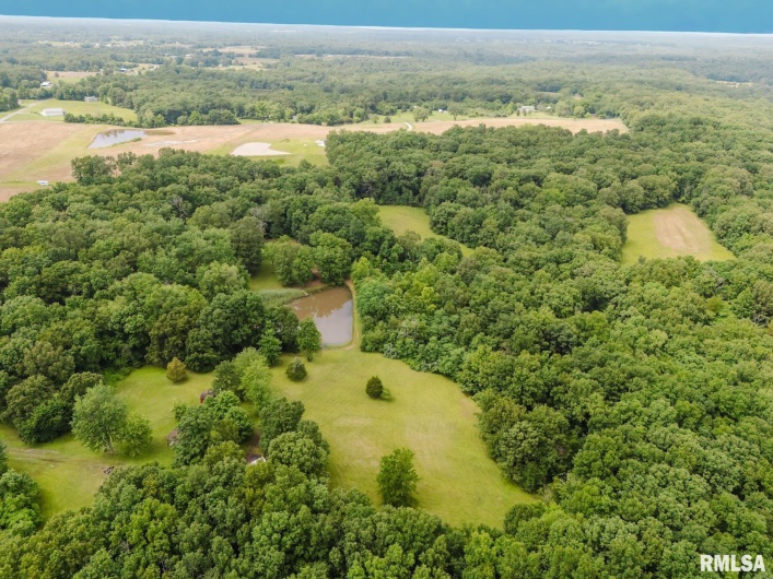 880 State Route 166, Creal Springs, Illinois 62922, 2 Bedrooms Bedrooms, 0 ,1 BathroomBathrooms,Residential,For Sale,State Route 166,0,RMAEB458449