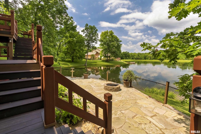 396 Lake Indian Hills Circle, Carbondale, Illinois 62902, 5 Bedrooms Bedrooms, 0 ,5 BathroomsBathrooms,Residential,For Sale,Lake Indian Hills,0,RMAEB453929