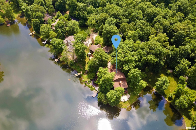 396 Lake Indian Hills Circle, Carbondale, Illinois 62902, 5 Bedrooms Bedrooms, 0 ,5 BathroomsBathrooms,Residential,For Sale,Lake Indian Hills,0,RMAEB453929
