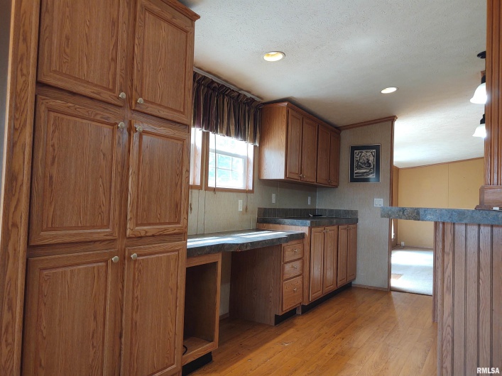 201 ROYAL Street, Goreville, Illinois 62939, 3 Bedrooms Bedrooms, 0 ,2 BathroomsBathrooms,Residential,For Sale,ROYAL,0,RMAEB455004