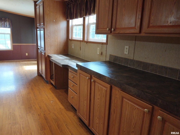 201 ROYAL Street, Goreville, Illinois 62939, 3 Bedrooms Bedrooms, 0 ,2 BathroomsBathrooms,Residential,For Sale,ROYAL,0,RMAEB455004