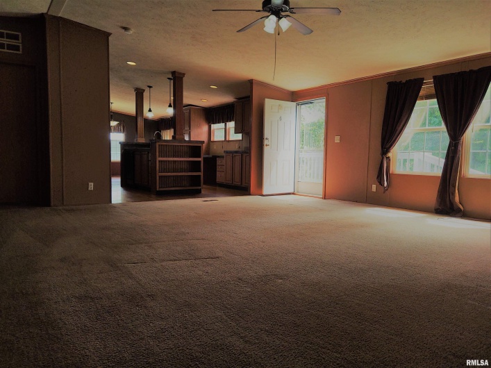 201 ROYAL Street, Goreville, Illinois 62939, 3 Bedrooms Bedrooms, 0 ,2 BathroomsBathrooms,Residential,For Sale,ROYAL,0,RMAEB455004