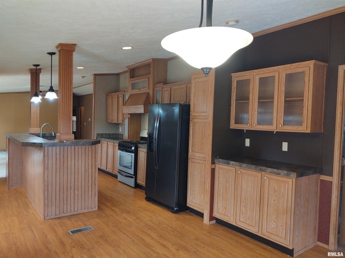 201 ROYAL Street, Goreville, Illinois 62939, 3 Bedrooms Bedrooms, 0 ,2 BathroomsBathrooms,Residential,For Sale,ROYAL,0,RMAEB455004