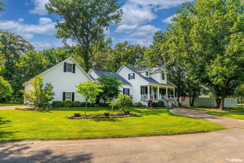 703 RACHAEL Court, Carterville, Illinois 62918, 5 Bedrooms Bedrooms, 0 ,5 BathroomsBathrooms,Residential,For Sale,RACHAEL,0,RMAEB458471