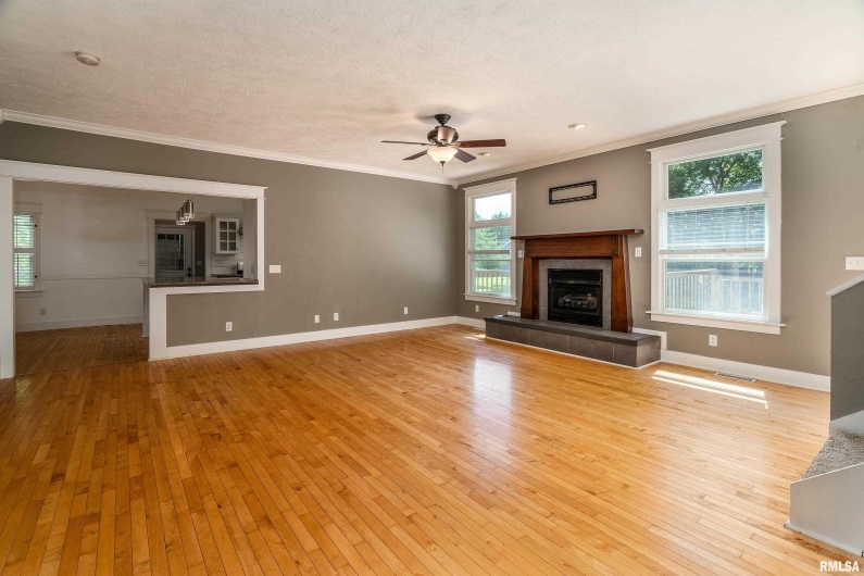 703 RACHAEL Court, Carterville, Illinois 62918, 5 Bedrooms Bedrooms, 0 ,5 BathroomsBathrooms,Residential,For Sale,RACHAEL,0,RMAEB458471