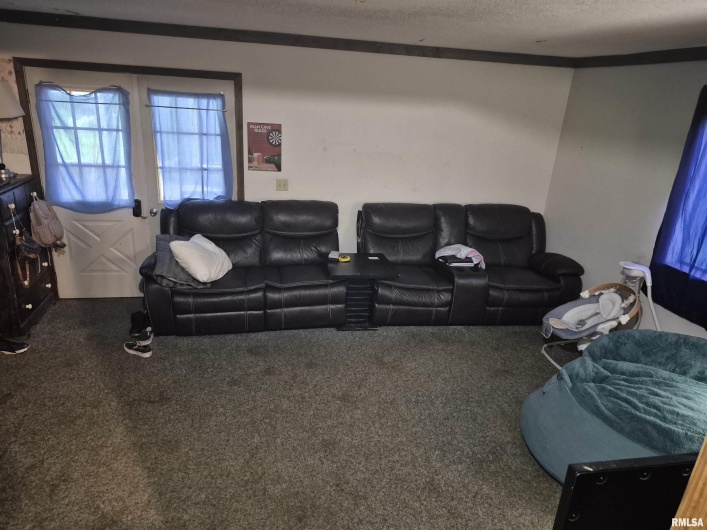 405 SHAW Street, Harrisburg, Illinois 62946, 4 Bedrooms Bedrooms, 0 ,2 BathroomsBathrooms,Residential,For Sale,SHAW,0,RMAEB458472