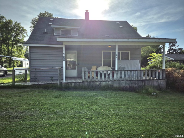 405 SHAW Street, Harrisburg, Illinois 62946, 4 Bedrooms Bedrooms, 0 ,2 BathroomsBathrooms,Residential,For Sale,SHAW,0,RMAEB458472