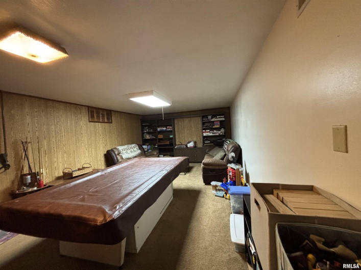 49 Jon Street, Metropolis, Illinois 62960, 5 Bedrooms Bedrooms, 0 ,3 BathroomsBathrooms,Residential,For Sale,Jon,0,RMAEB458473