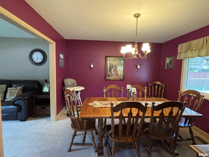 49 Jon Street, Metropolis, Illinois 62960, 5 Bedrooms Bedrooms, 0 ,3 BathroomsBathrooms,Residential,For Sale,Jon,0,RMAEB458473