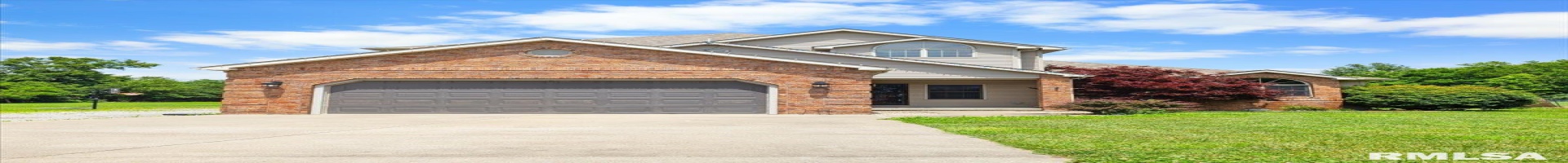 Residential For Sale 1615 POSEY Street, Marion, Illinois 62959, 3 Bedrooms Bedrooms, ,2 BathroomsBathrooms,Residential,For Sale,POSEY,RMAEB458477