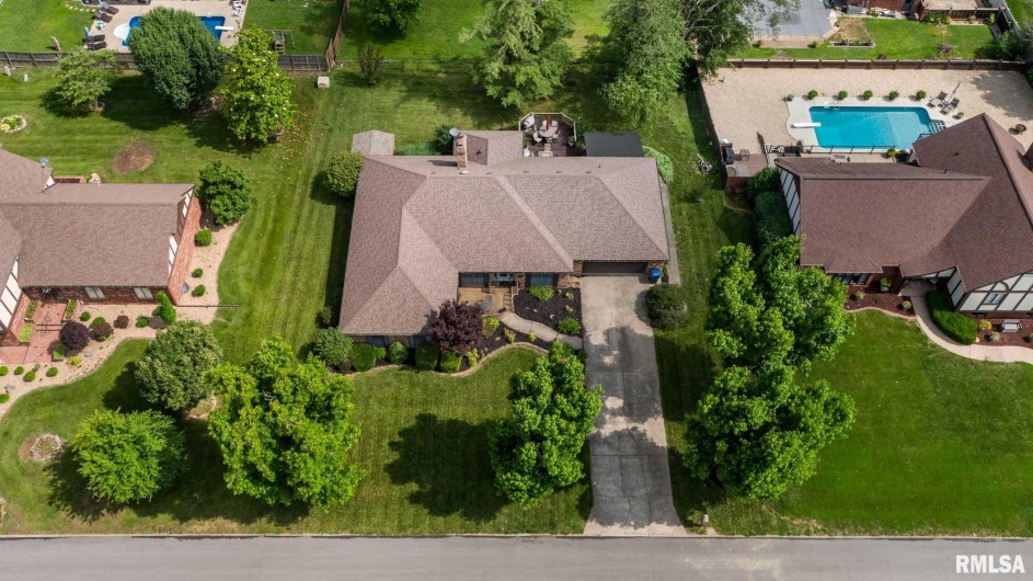 1814 Testa Drive, Marion, Illinois 62959, 4 Bedrooms Bedrooms, 0 ,2 BathroomsBathrooms,Residential,For Sale,Testa,0,RMAQC4264597