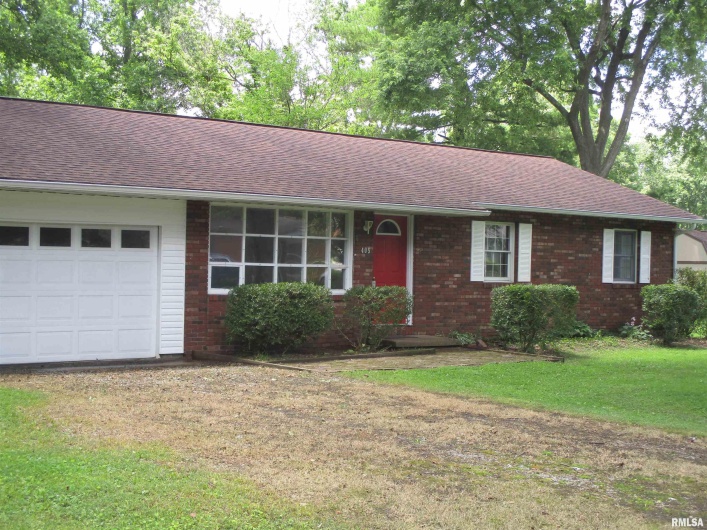 405 DOUGLAS Street, DeSoto, Illinois 62924, 3 Bedrooms Bedrooms, 0 ,1 BathroomBathrooms,Residential,For Sale,DOUGLAS,0,RMAEB458487