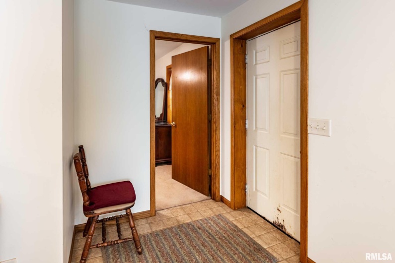105 LAUREL Street, Stonefort, Illinois 62987, 2 Bedrooms Bedrooms, 0 ,1 BathroomBathrooms,Residential,For Sale,LAUREL,0,RMAQC4264627
