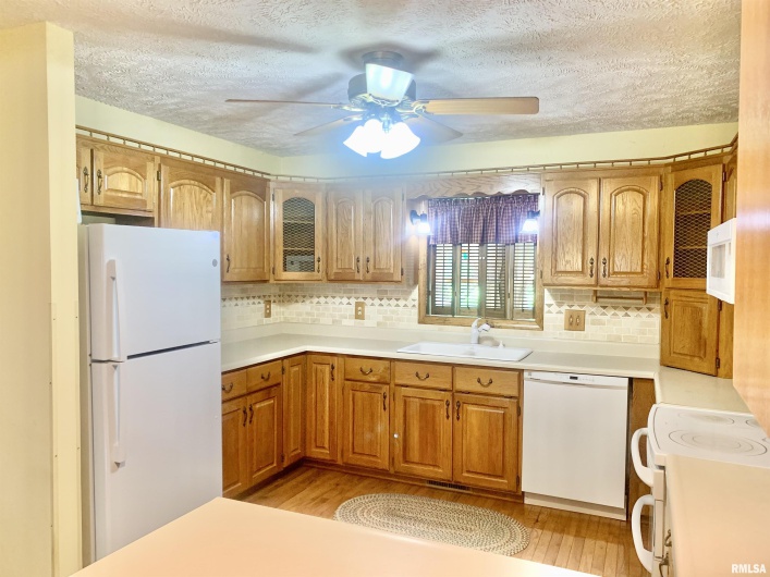 312 MCKINLEY Street, Galatia, Illinois 62935, 3 Bedrooms Bedrooms, 0 ,2 BathroomsBathrooms,Residential,For Sale,MCKINLEY,0,RMAEB458495