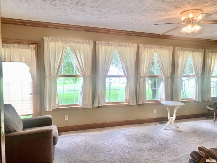 312 MCKINLEY Street, Galatia, Illinois 62935, 3 Bedrooms Bedrooms, 0 ,2 BathroomsBathrooms,Residential,For Sale,MCKINLEY,0,RMAEB458495