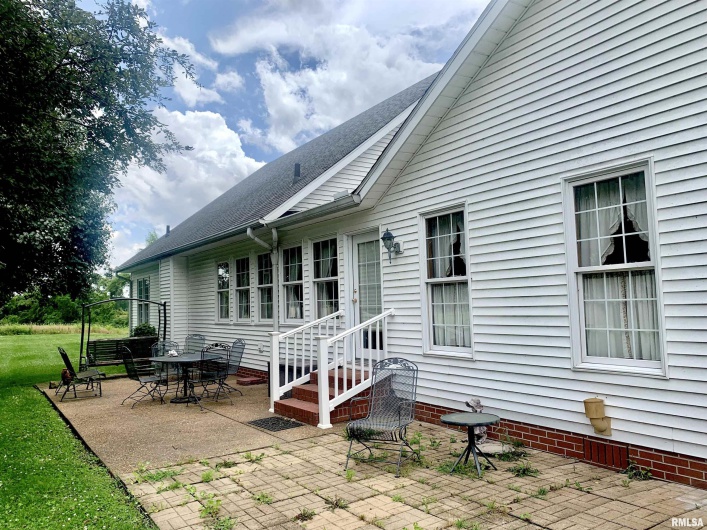 312 MCKINLEY Street, Galatia, Illinois 62935, 3 Bedrooms Bedrooms, 0 ,2 BathroomsBathrooms,Residential,For Sale,MCKINLEY,0,RMAEB458495
