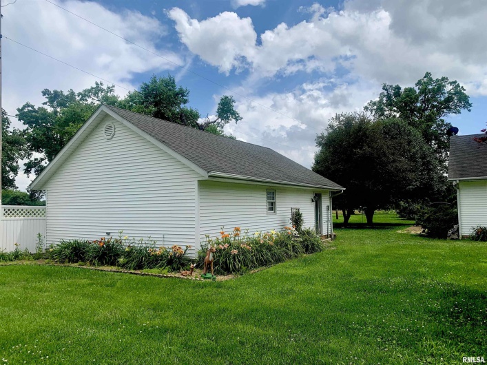 312 MCKINLEY Street, Galatia, Illinois 62935, 3 Bedrooms Bedrooms, 0 ,2 BathroomsBathrooms,Residential,For Sale,MCKINLEY,0,RMAEB458495