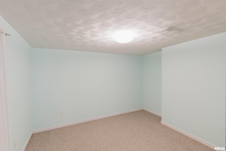 201 PERRY Street, Energy, Illinois 62933, 4 Bedrooms Bedrooms, 0 ,2 BathroomsBathrooms,Residential,For Sale,PERRY,0,RMAEB458494