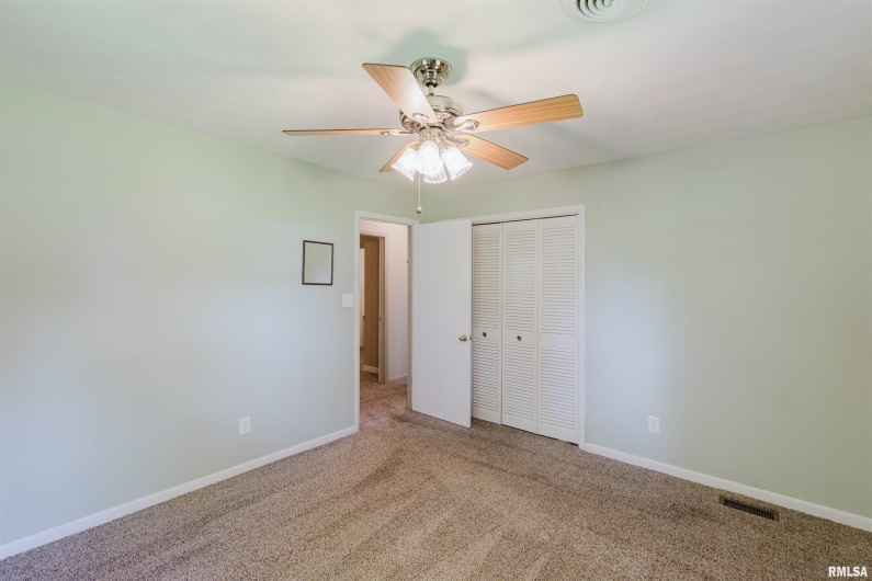 201 PERRY Street, Energy, Illinois 62933, 4 Bedrooms Bedrooms, 0 ,2 BathroomsBathrooms,Residential,For Sale,PERRY,0,RMAEB458494