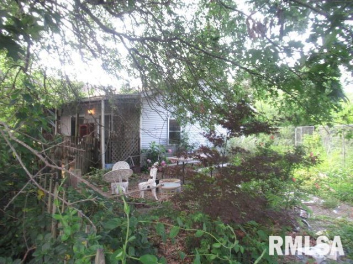 310 BLOSSOM Street, Carterville, Illinois 62918, 3 Bedrooms Bedrooms, 0 ,2 BathroomsBathrooms,Residential,For Sale,BLOSSOM,0,RMAEB458498