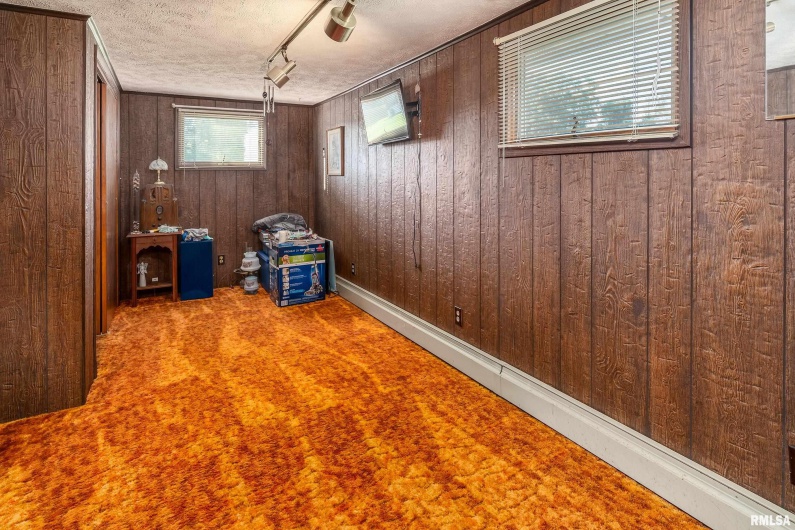 2305 WEAVER Road, Herrin, Illinois 62948, 3 Bedrooms Bedrooms, 0 ,2 BathroomsBathrooms,Residential,For Sale,WEAVER,0,RMAQC4264636