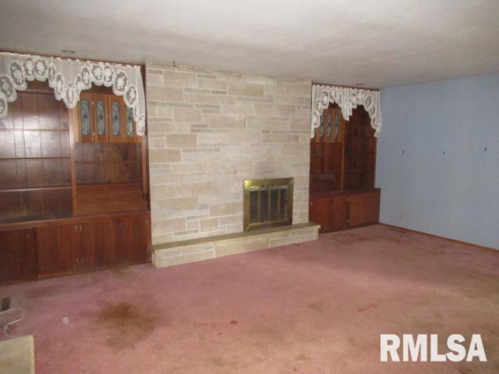 1117 ASH Street, Herrin, Illinois 62948, 3 Bedrooms Bedrooms, 0 ,2 BathroomsBathrooms,Residential,For Sale,ASH,0,RMAEB458501