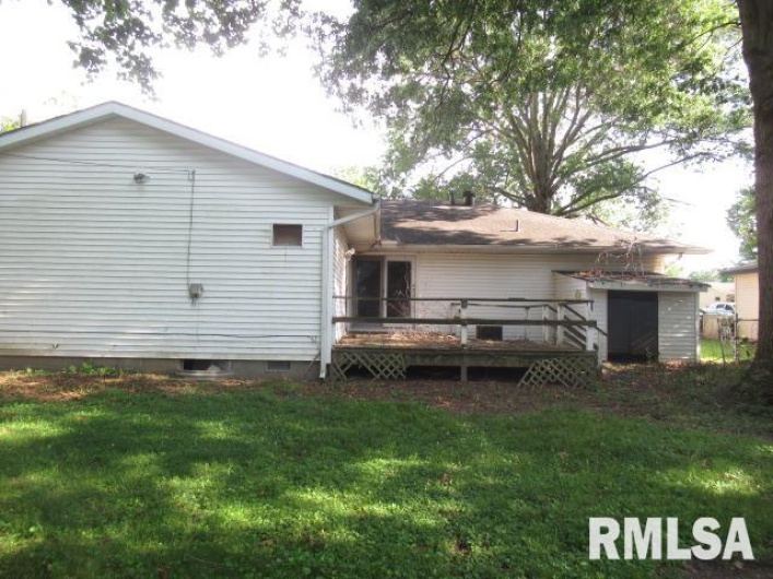 1117 ASH Street, Herrin, Illinois 62948, 3 Bedrooms Bedrooms, 0 ,2 BathroomsBathrooms,Residential,For Sale,ASH,0,RMAEB458501