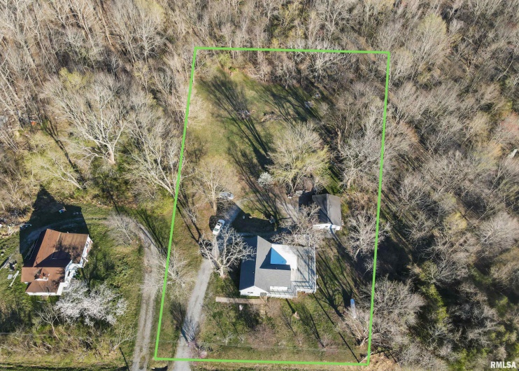 125 Central Hill Road, Grantsburg, Illinois 62943-2033, 1 Bedroom Bedrooms, 0 ,1 BathroomBathrooms,Residential,For Sale,Central Hill,0,RMAEB457293
