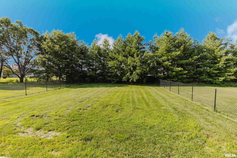 1710 Broeking Road, Marion, Illinois 62959, 3 Bedrooms Bedrooms, 0 ,2 BathroomsBathrooms,Residential,For Sale,Broeking,0,RMAQC4264151