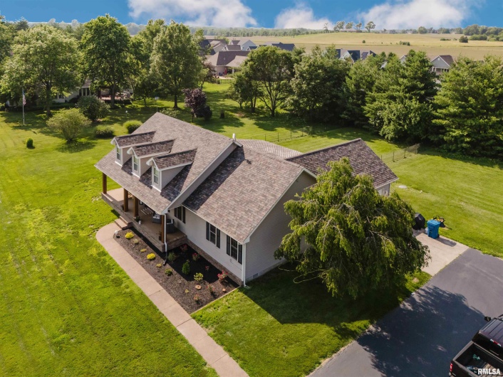 1710 Broeking Road, Marion, Illinois 62959, 3 Bedrooms Bedrooms, 0 ,2 BathroomsBathrooms,Residential,For Sale,Broeking,0,RMAQC4264151