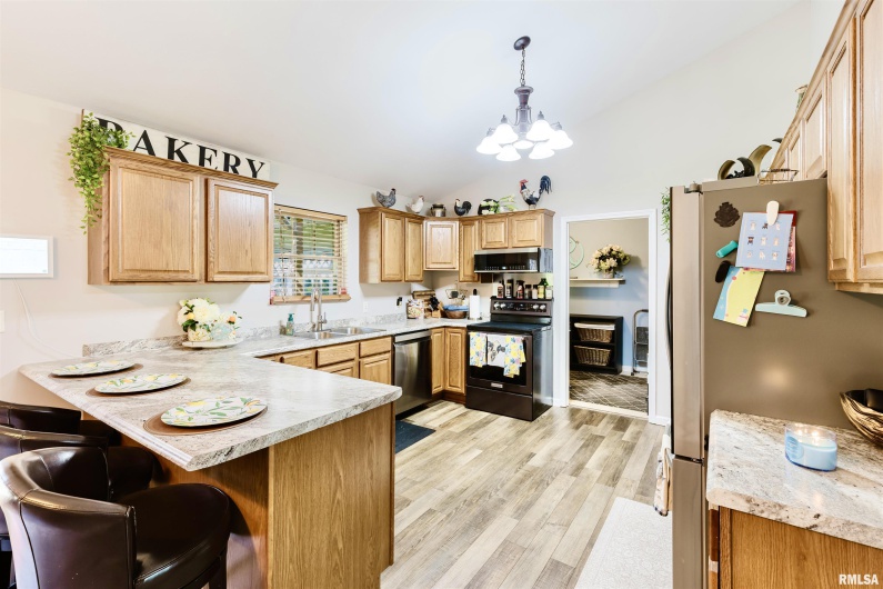 1710 Broeking Road, Marion, Illinois 62959, 3 Bedrooms Bedrooms, 0 ,2 BathroomsBathrooms,Residential,For Sale,Broeking,0,RMAQC4264151
