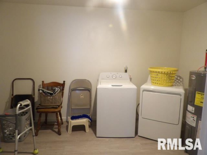 1101 MCKINLEY Street, Harrisburg, Illinois 62946, 2 Bedrooms Bedrooms, 0 ,1 BathroomBathrooms,Residential,For Sale,MCKINLEY,0,RMAEB457493