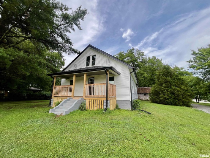 2664 IL Route 145 Highway, Metropolis, Illinois 62960, 3 Bedrooms Bedrooms, 0 ,1 BathroomBathrooms,Residential,For Sale,IL Route 145,0,RMAEB458511