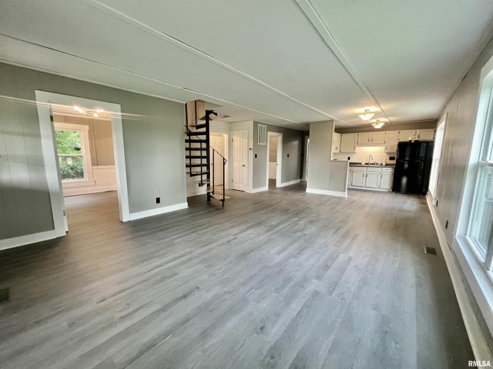 2664 IL Route 145 Highway, Metropolis, Illinois 62960, 3 Bedrooms Bedrooms, 0 ,1 BathroomBathrooms,Residential,For Sale,IL Route 145,0,RMAEB458511