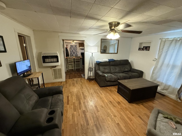 41 Cache Avenue, Buncombe, Illinois 62912, 2 Bedrooms Bedrooms, 0 ,1 BathroomBathrooms,Residential,For Sale,Cache,0,RMAEB458514