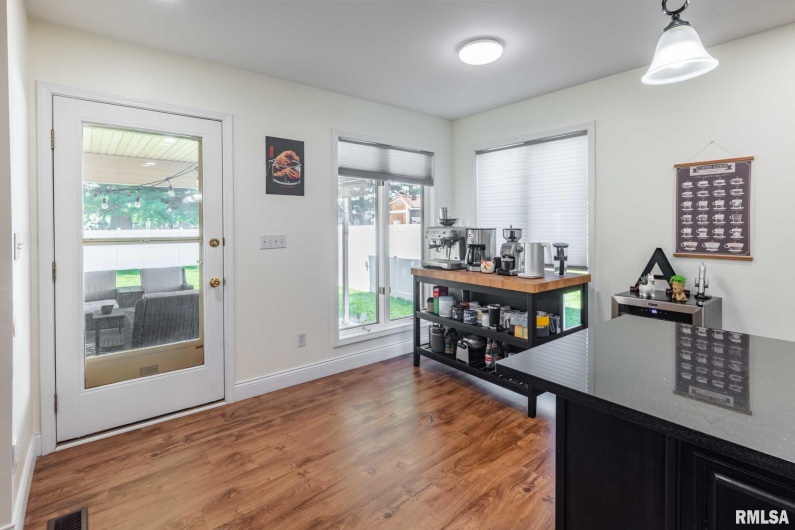 901 GREGORY Avenue, Marion, Illinois 62959, 3 Bedrooms Bedrooms, 0 ,3 BathroomsBathrooms,Residential,For Sale,GREGORY,0,RMAQC4264705