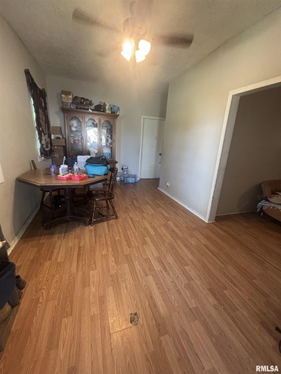 1112 Ophia Street, Metropolis, Illinois 62960, 3 Bedrooms Bedrooms, 0 ,2 BathroomsBathrooms,Residential,For Sale,Ophia,0,RMAEB458519
