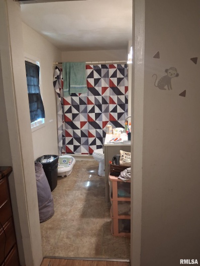 1112 Ophia Street, Metropolis, Illinois 62960, 3 Bedrooms Bedrooms, 0 ,2 BathroomsBathrooms,Residential,For Sale,Ophia,0,RMAEB458519