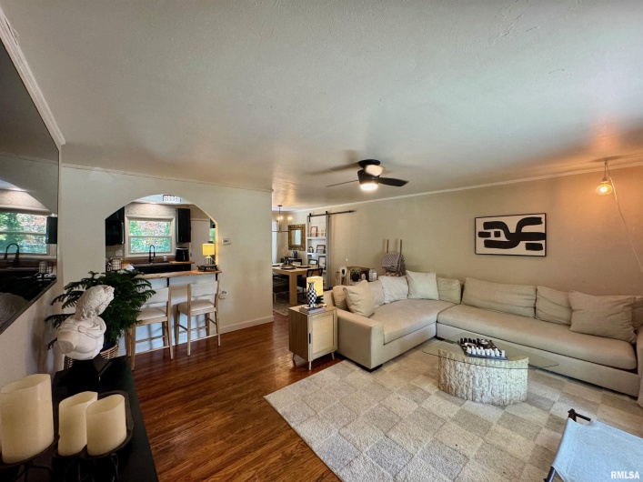 511 Eason Drive, Carbondale, Illinois 62901, 3 Bedrooms Bedrooms, 0 ,1 BathroomBathrooms,Residential,For Sale,Eason,0,RMAQC4264602