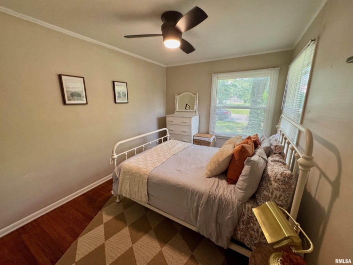 511 Eason Drive, Carbondale, Illinois 62901, 3 Bedrooms Bedrooms, 0 ,1 BathroomBathrooms,Residential,For Sale,Eason,0,RMAQC4264602
