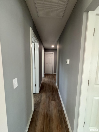 710 CATHERINE Street, Metropolis, Illinois 62960, 3 Bedrooms Bedrooms, 0 ,1 BathroomBathrooms,Residential,For Sale,CATHERINE,0,RMAEB458522
