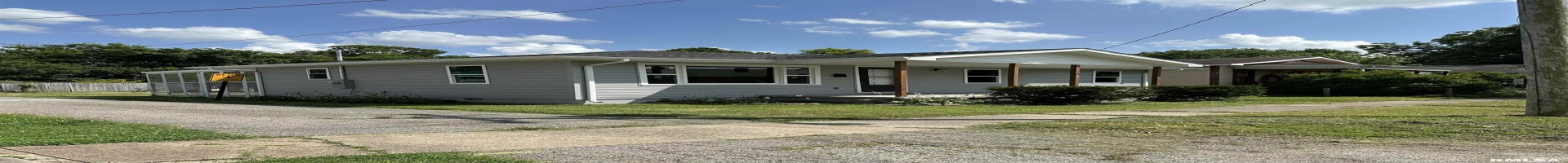 Residential For Sale 710 CATHERINE Street, Metropolis, Illinois 62960, 3 Bedrooms Bedrooms, ,1 BathroomBathrooms,Residential,For Sale,CATHERINE,RMAEB458522