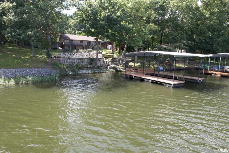 12299 Pebble Point Road, Marion, Illinois 62959, 4 Bedrooms Bedrooms, 0 ,2 BathroomsBathrooms,Residential,For Sale,Pebble Point,0,RMAEB458529