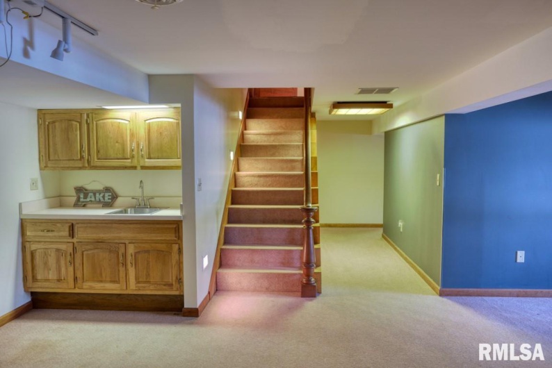 12299 Pebble Point Road, Marion, Illinois 62959, 4 Bedrooms Bedrooms, 0 ,2 BathroomsBathrooms,Residential,For Sale,Pebble Point,0,RMAEB458529