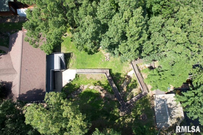 12299 Pebble Point Road, Marion, Illinois 62959, 4 Bedrooms Bedrooms, 0 ,2 BathroomsBathrooms,Residential,For Sale,Pebble Point,0,RMAEB458529