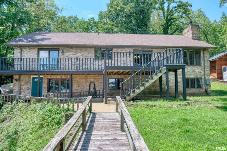 12299 Pebble Point Road, Marion, Illinois 62959, 4 Bedrooms Bedrooms, 0 ,2 BathroomsBathrooms,Residential,For Sale,Pebble Point,0,RMAEB458529