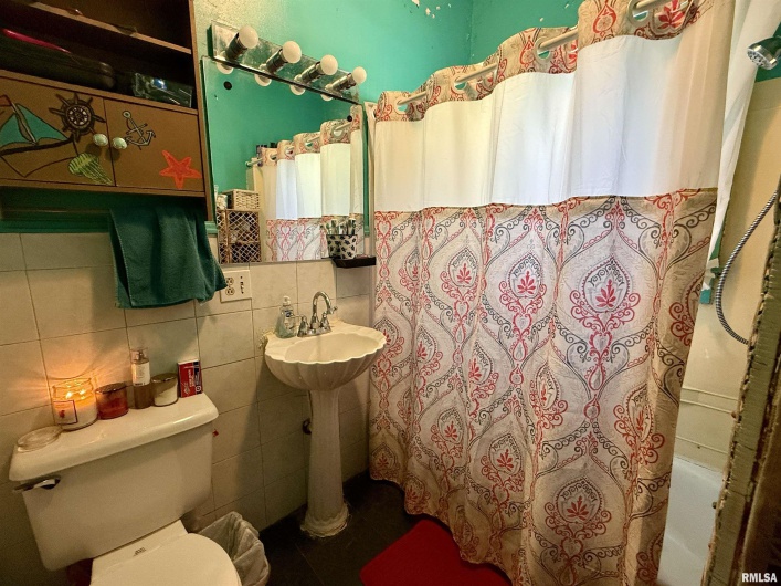 1703 NORTH Avenue, Metropolis, Illinois 62960, 3 Bedrooms Bedrooms, 0 ,1 BathroomBathrooms,Residential,For Sale,NORTH,0,RMAEB458533